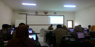 Perangkat Desa Ikuti Pelatihan Sistem Informasi Desa